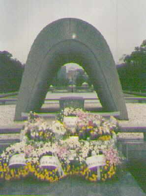 hiroshima-juxtaposition.jpg