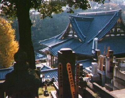 tennocho-shrine-1.jpg