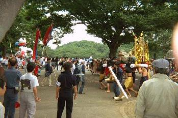 ueno-parade2.jpg