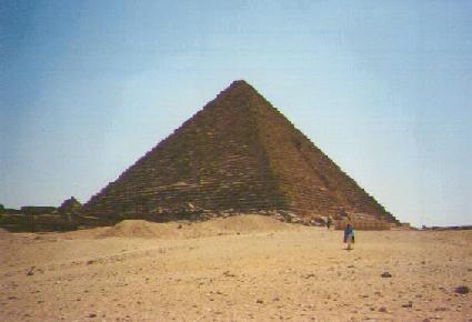 giza-menkaure.jpg