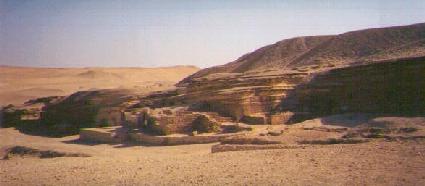 giza-rock-tombs.jpg