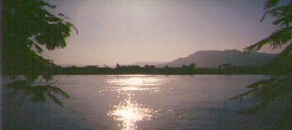 misc-luxor-nile-reflection.jpg