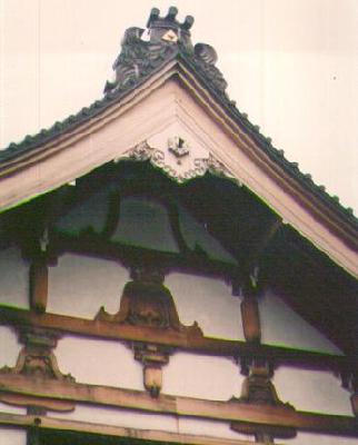 kenchoji-peak-detail.jpg